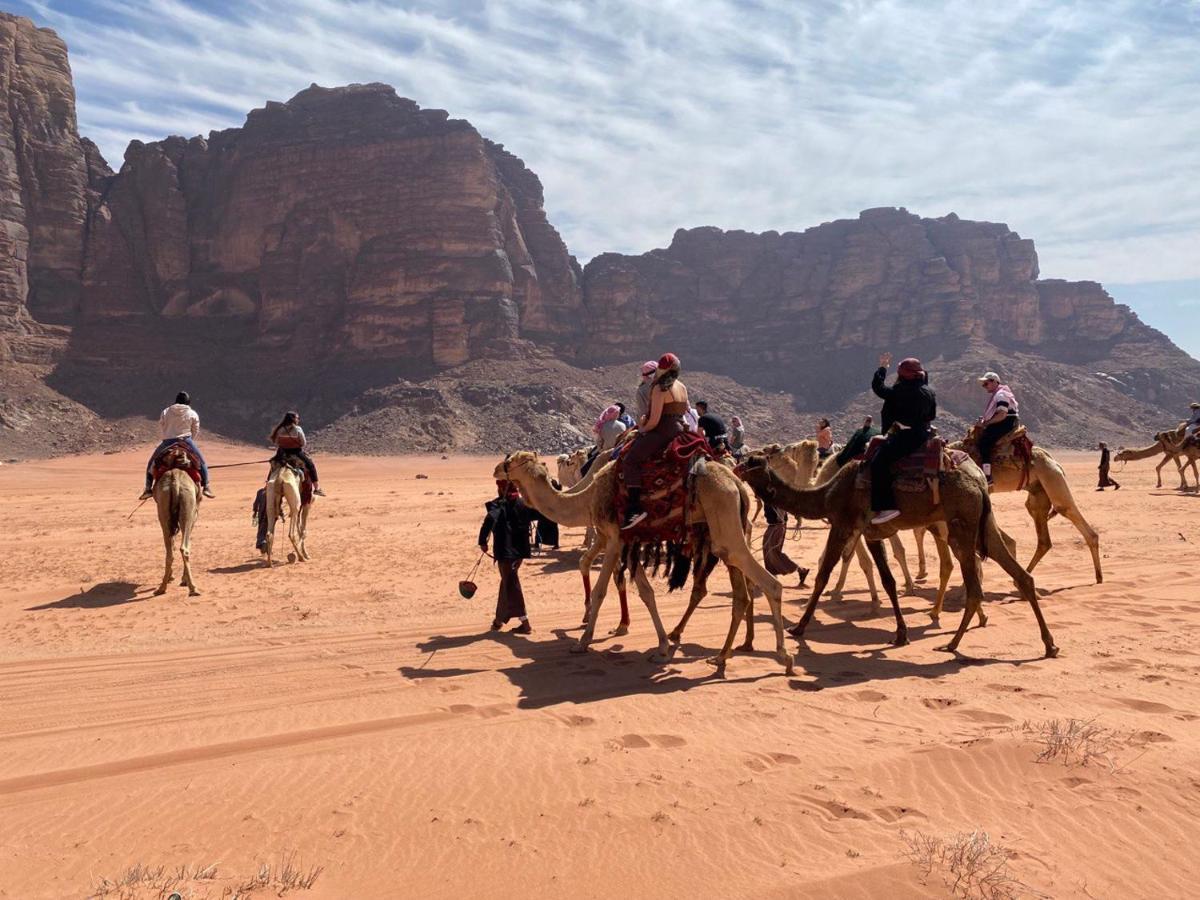 Golden Day Hotel Wadi Rum Exterior foto