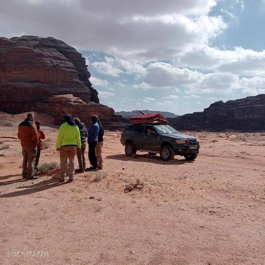 Golden Day Hotel Wadi Rum Exterior foto